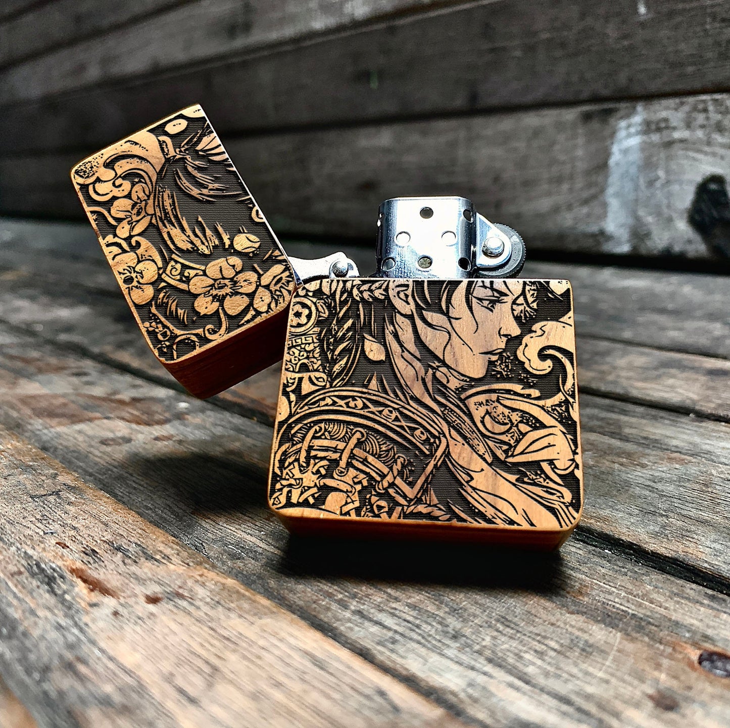 Lara Croft Tomb Raider Java Teakwood Engraved Lighter